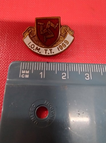 Vintage enamel badge