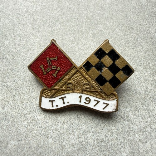 Isle man pin - tt, 1977