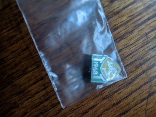 Isle man badge 1968 new - of,